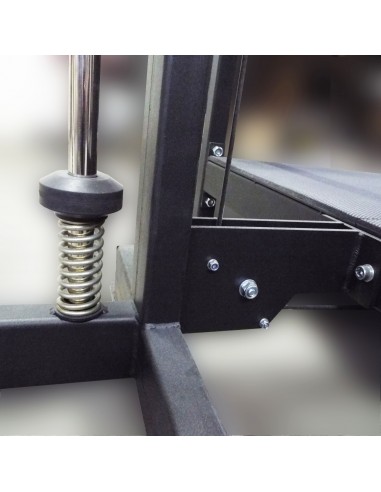 Тренажер для приседаний с отягощением поясом...