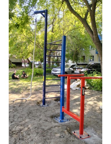 Уличный тренажерный комплекс перекладина,...